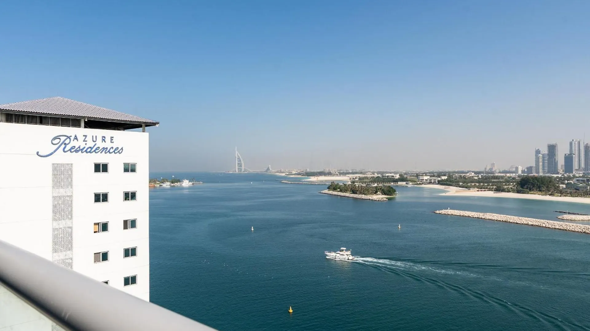 Azure Residences, Palm Jumeirah - Mint Stay Dubai 0*,  United Arab Emirates
