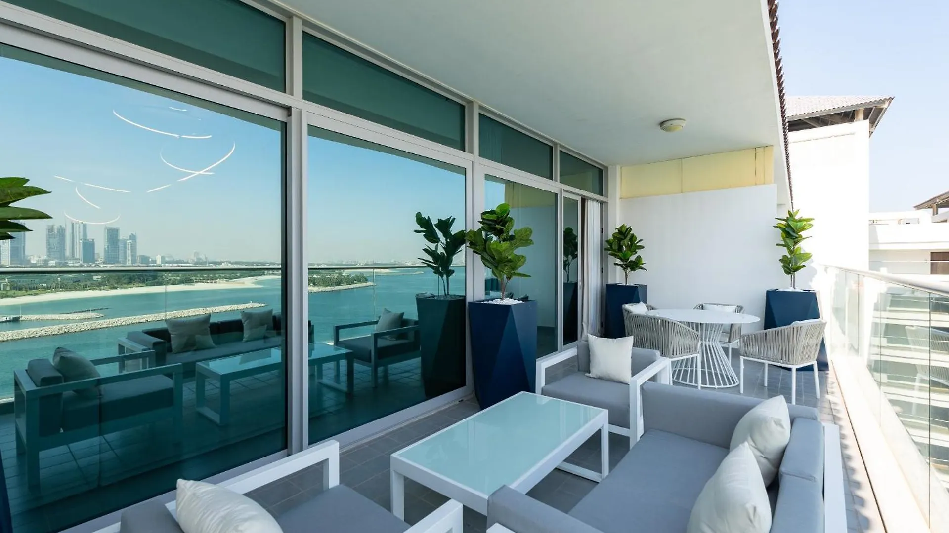 Azure Residences, Palm Jumeirah - Mint Stay Dubai