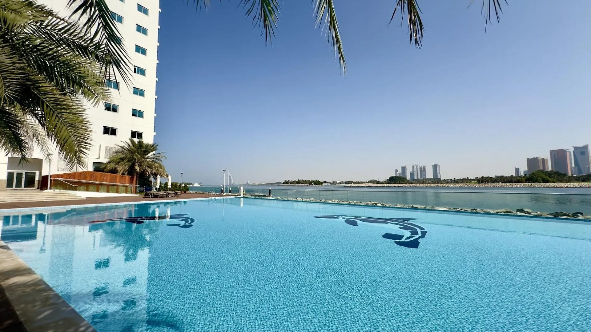Azure Residences, Palm Jumeirah - Mint Stay Dubai Apartment