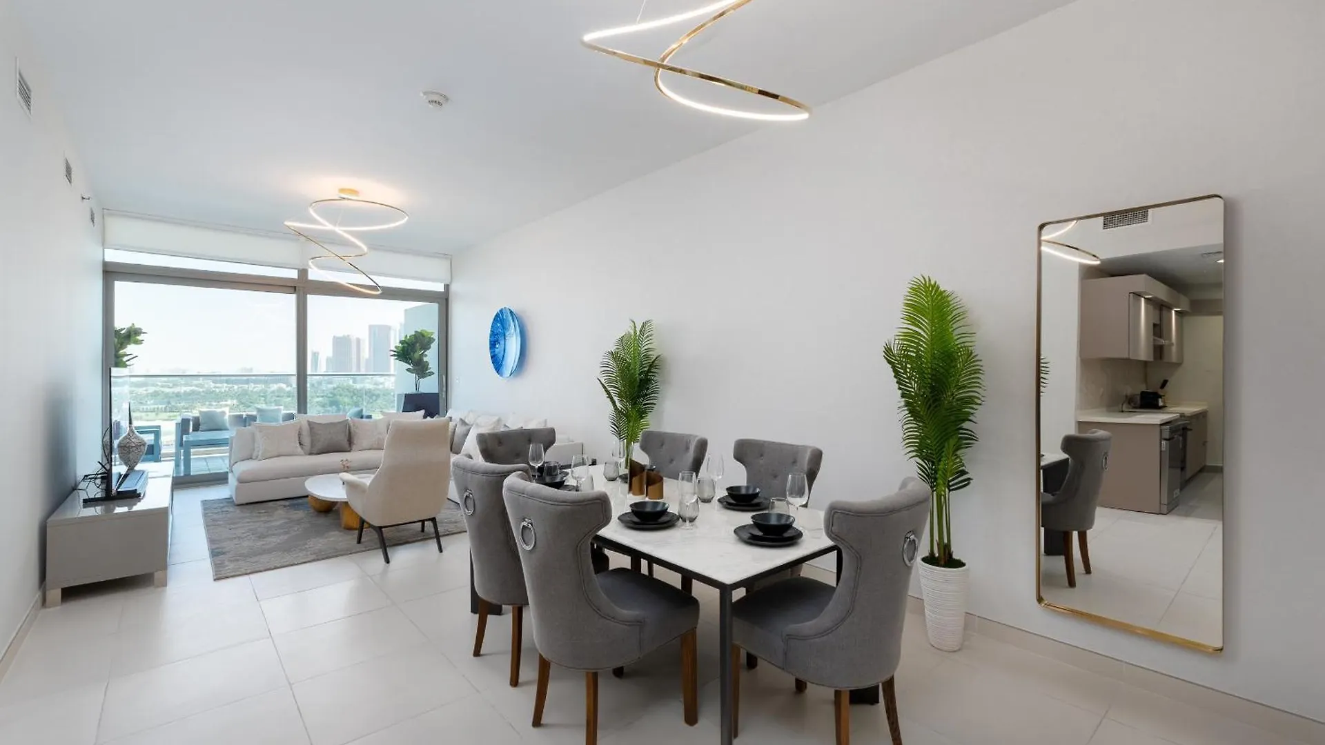 Azure Residences, Palm Jumeirah - Mint Stay Dubai Apartment